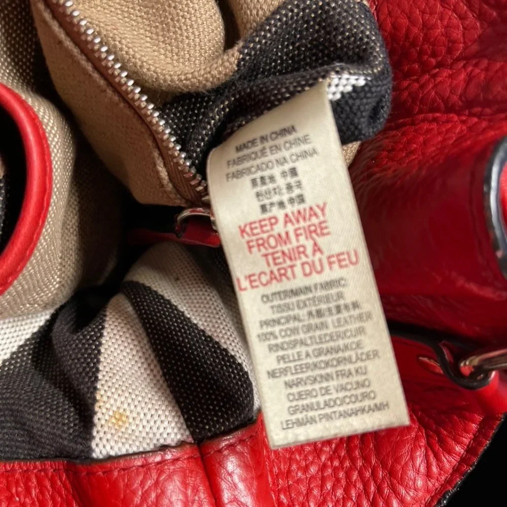 authentic BURBERRY Red Leather Crossbody Bag - Picture 10 of 11